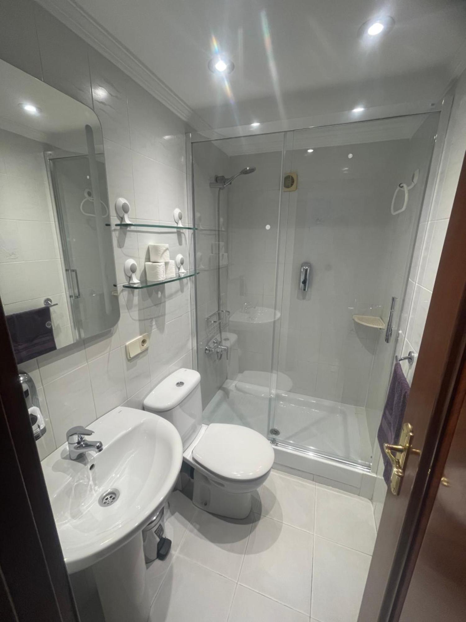 Gran Y Magnifico Apartamento En Málaga Exteriör bild